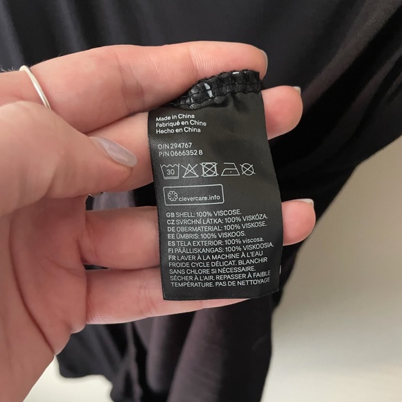 Black Romper H&M 🖤 - Picture 6 of 6